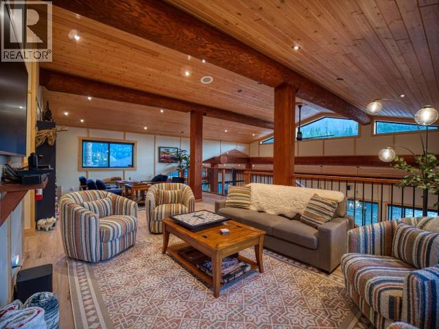 13168 POWELL LAKE - 23