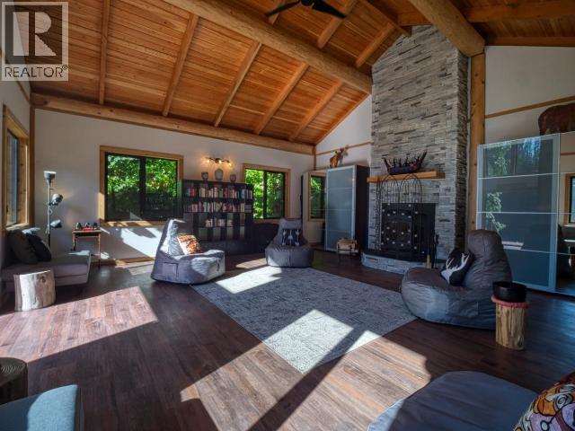 13168 POWELL LAKE - 31