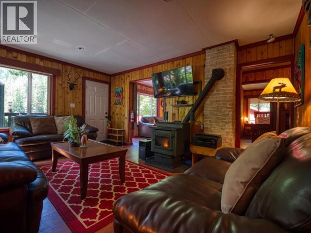 13168 POWELL LAKE - 33