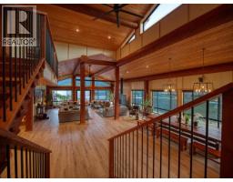 13168 Powell Lake, Powell River, BC  Photo 17
