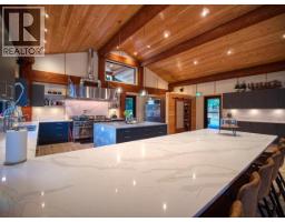 13168 Powell Lake, Powell River, BC  Photo 20