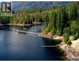 13168 Powell Lake, Powell River, BC  Photo 6