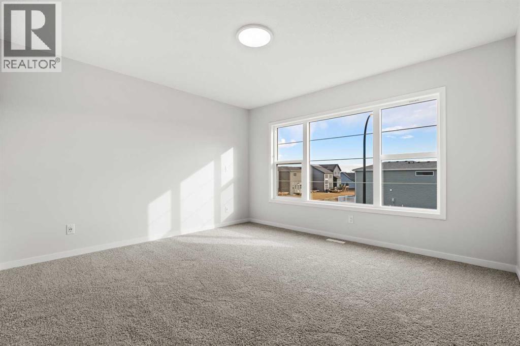 Single Family House for Sale in  Wolf Hollow Rise SE Wolf Willow Calgary 