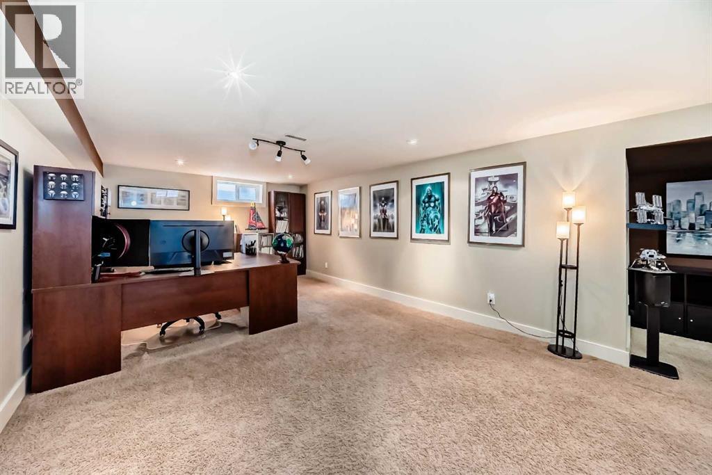 Single Family House Bungalow for Sale in  Dalrymple Green NW Dalhousie Calgary 