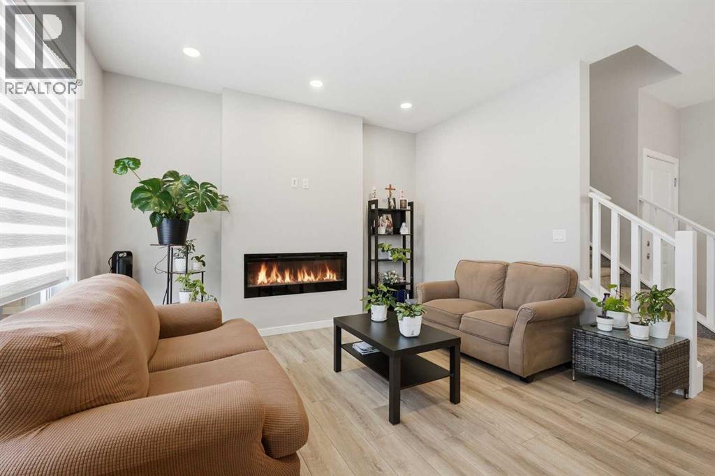 Single Family House for Sale in  Creekstone Row SW Pine Creek Calgary 