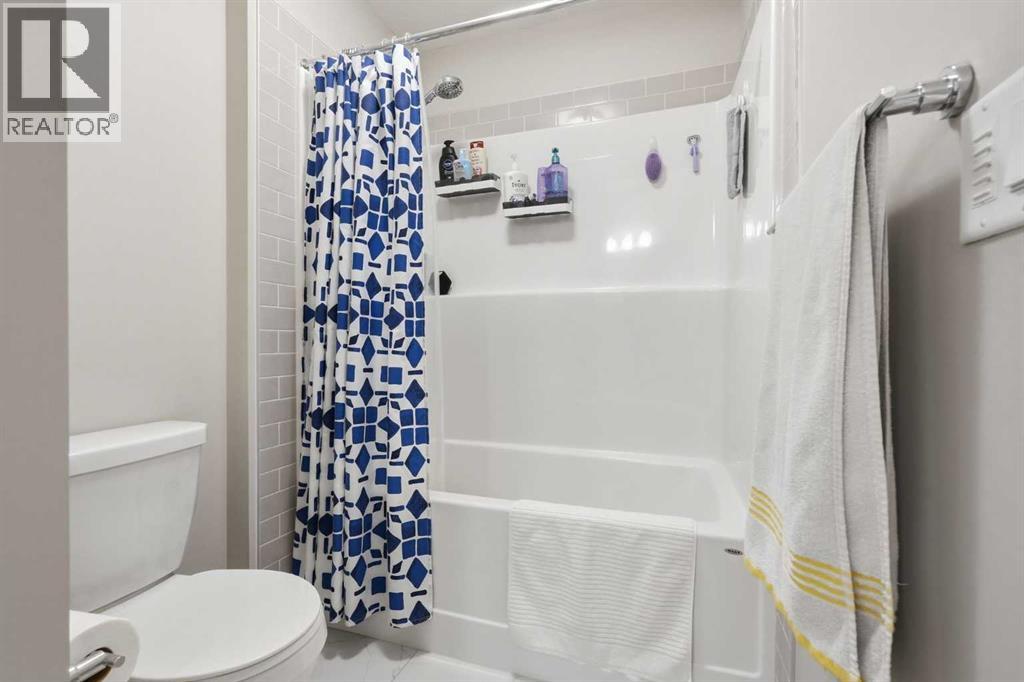 Single Family House for Sale in  Creekstone Row SW Pine Creek Calgary 