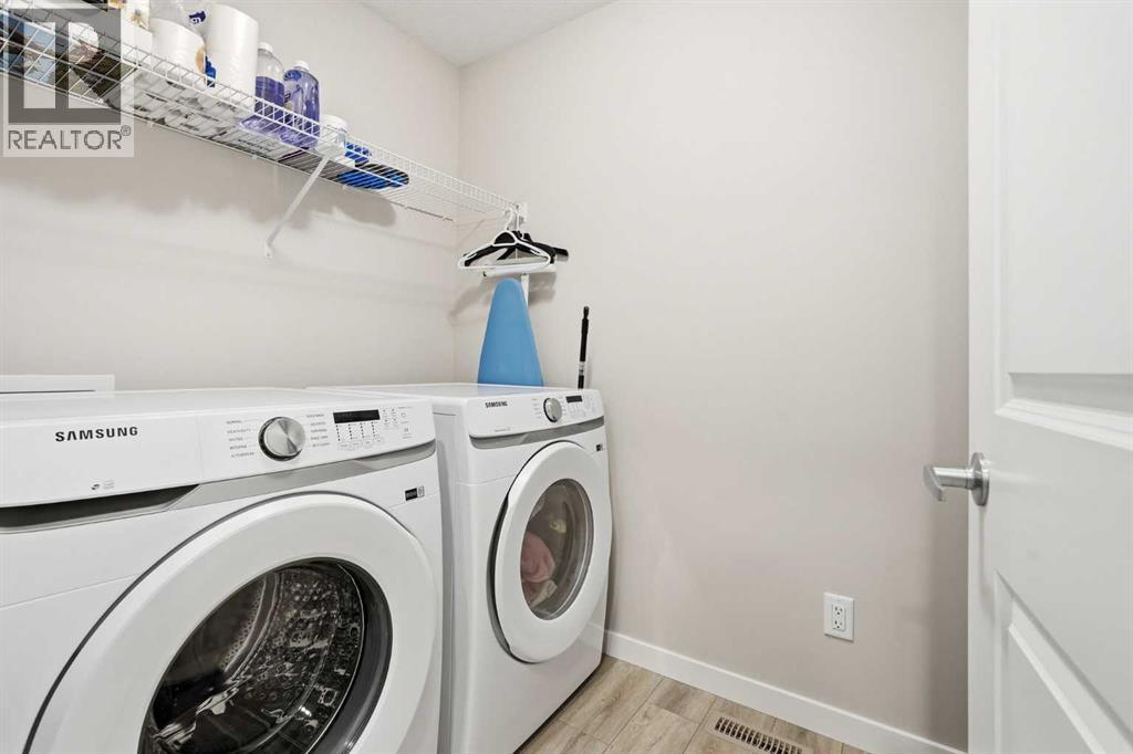 Single Family House for Sale in  Creekstone Row SW Pine Creek Calgary 