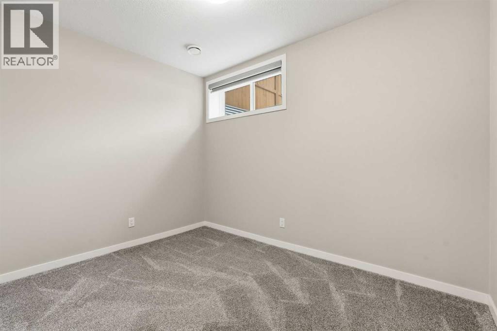 Single Family House for Sale in  Creekstone Row SW Pine Creek Calgary 