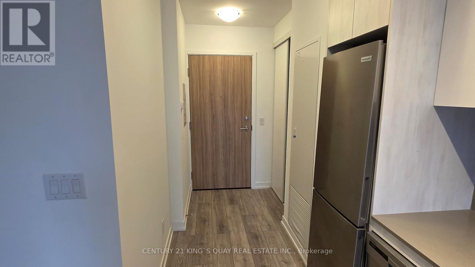 #635 3100 KEELE STREET - 5