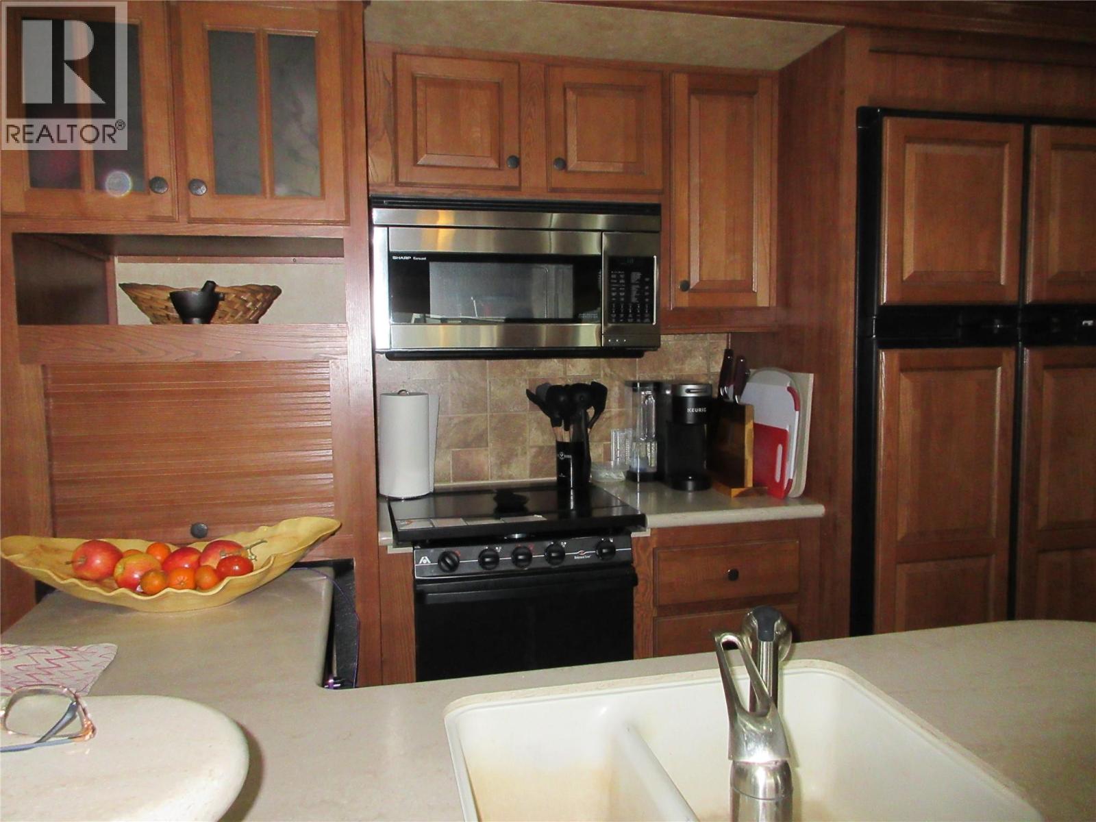 22 415 Commonwealth Road, Kelowna