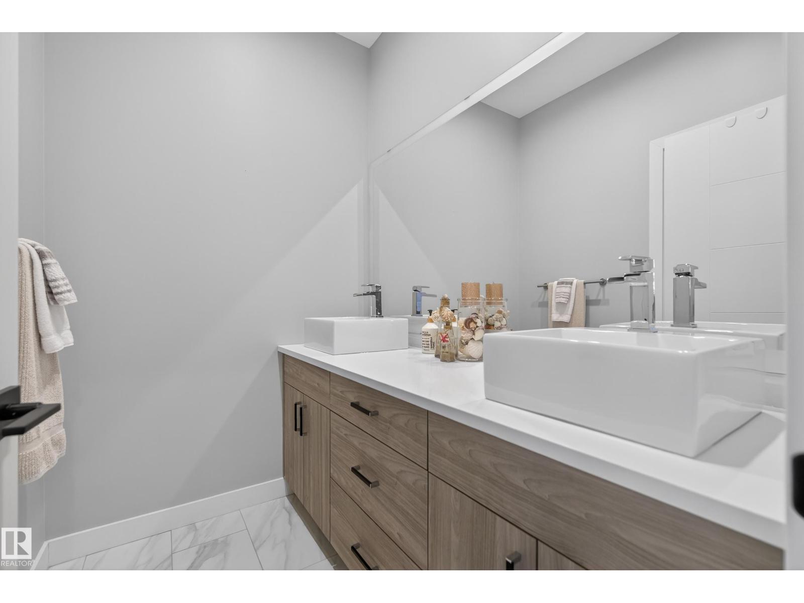 54 KENTON WOODS LN, Spruce Grove