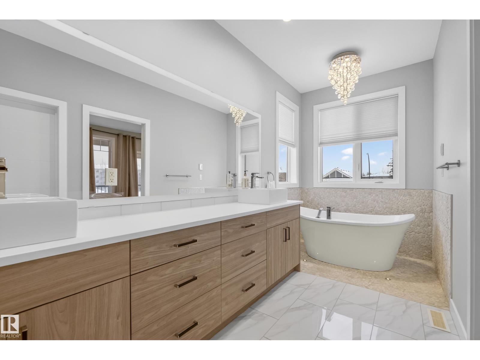 54 KENTON WOODS LN, Spruce Grove