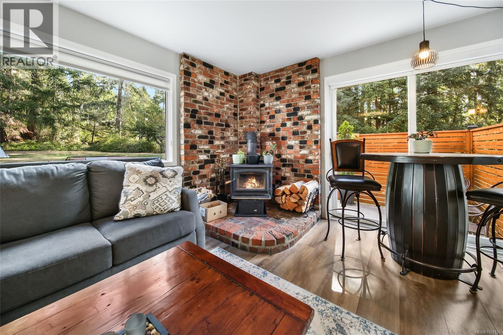 6235 Karen Pl, Port Alberni