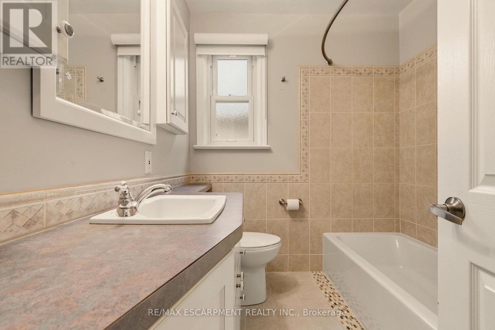 51 WESTWOOD AVENUE - 23