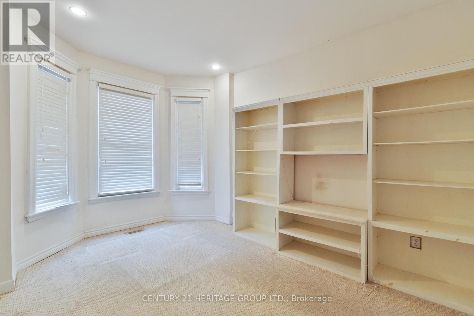 27 TISDALE STREET N - 7