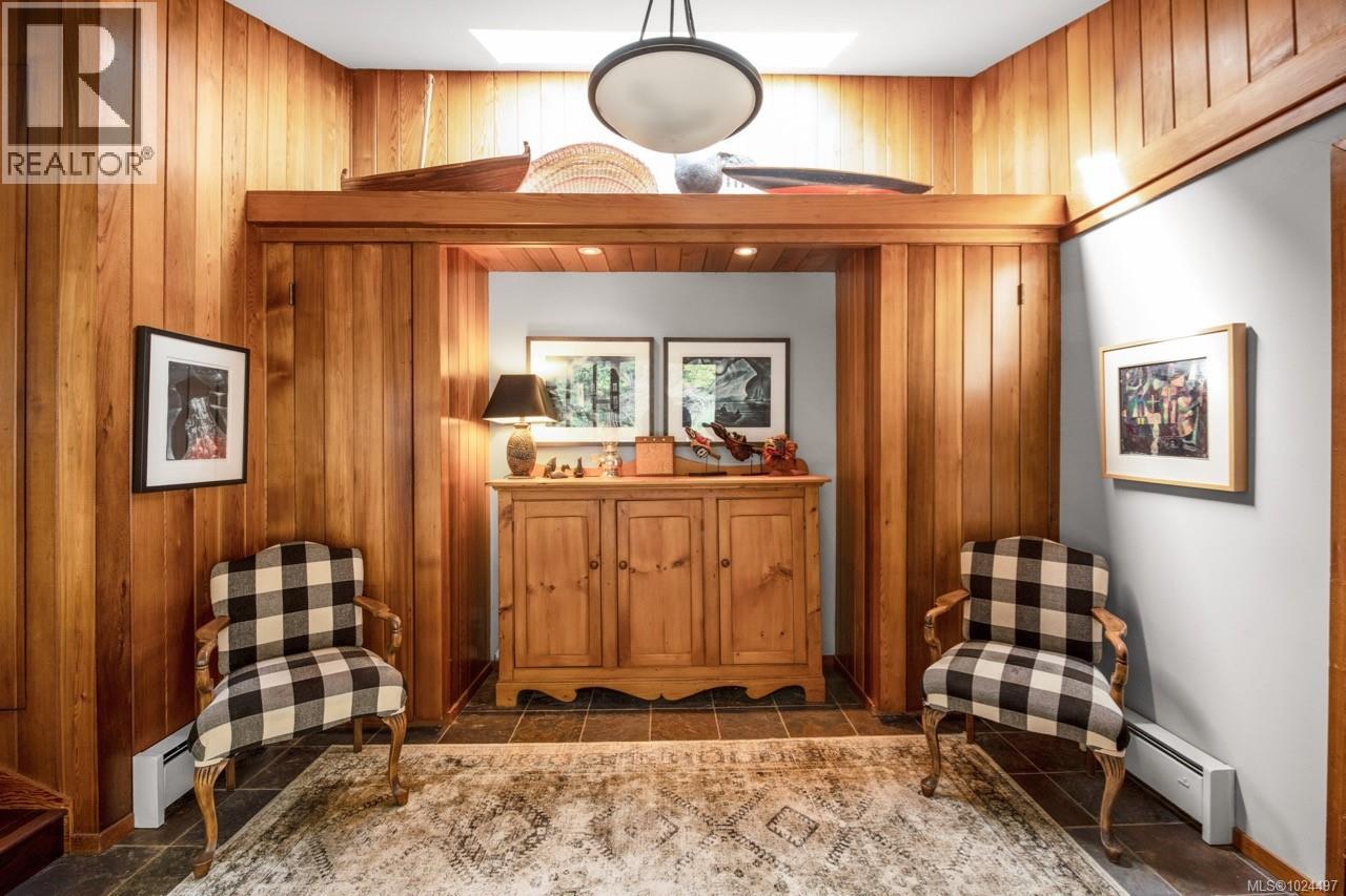  214 Dogwood Lane, Salt Spring