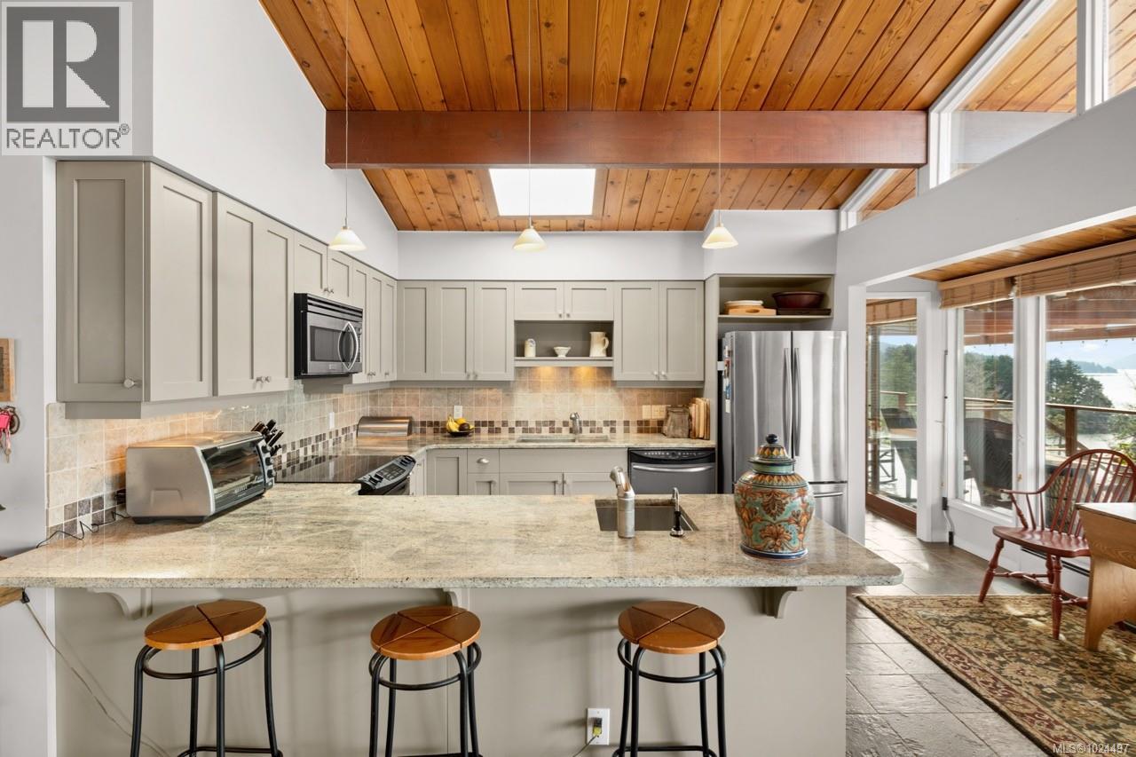  214 Dogwood Lane, Salt Spring