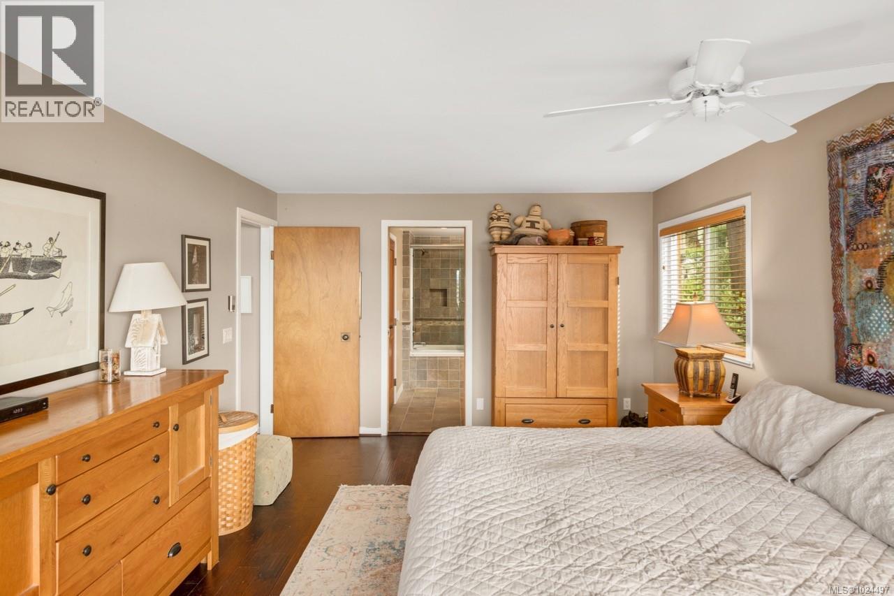  214 Dogwood Lane, Salt Spring