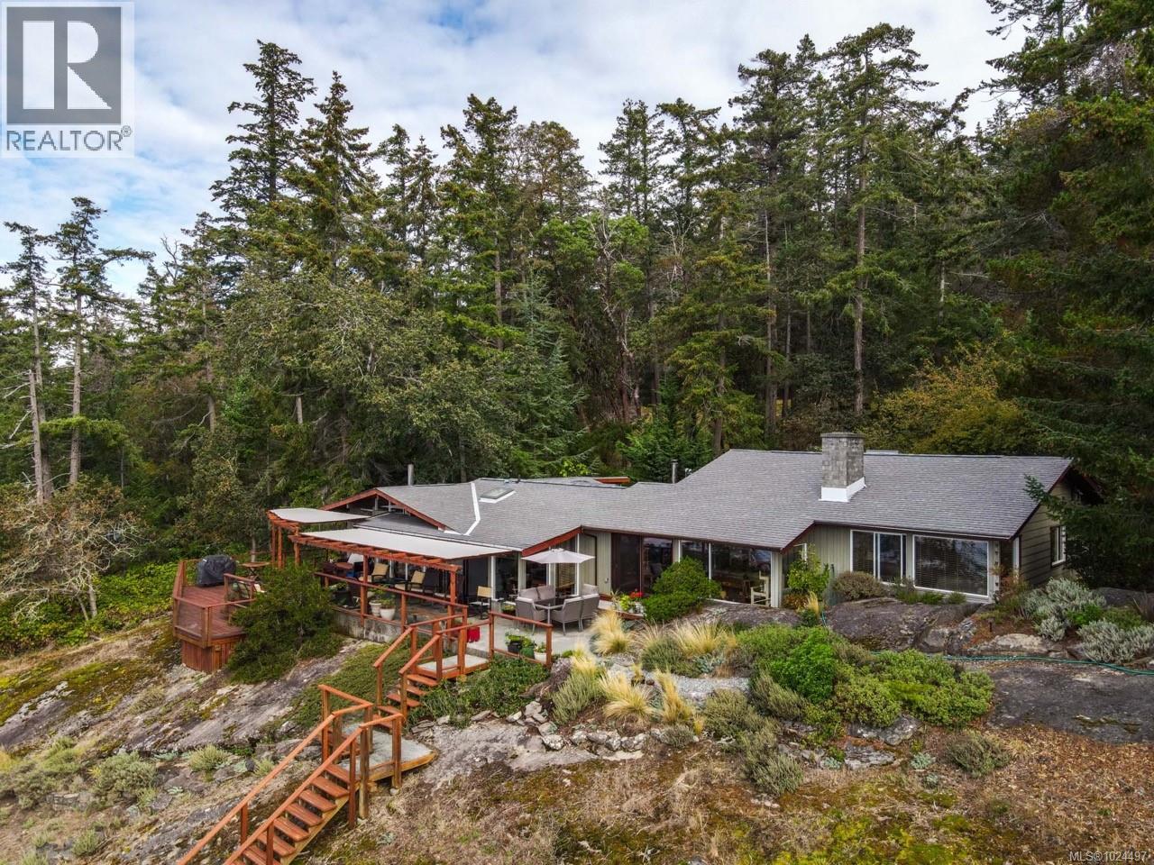  214 Dogwood Lane, Salt Spring