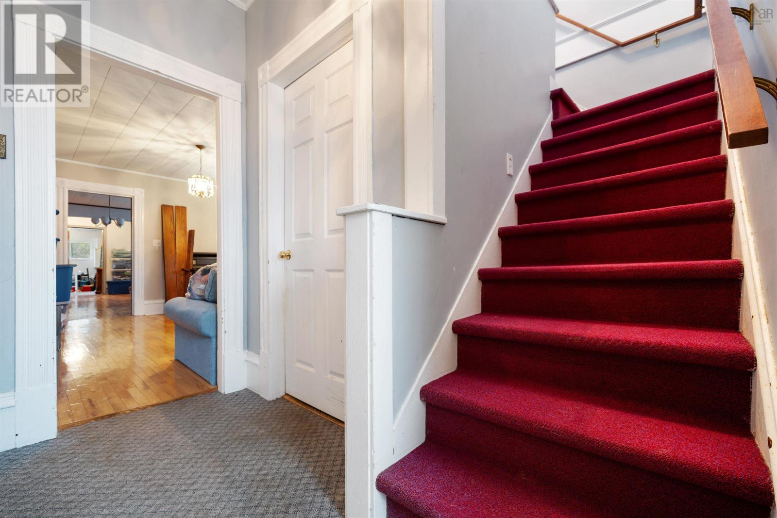 Property 16 of 32 of 8 Dufferin Mines Road