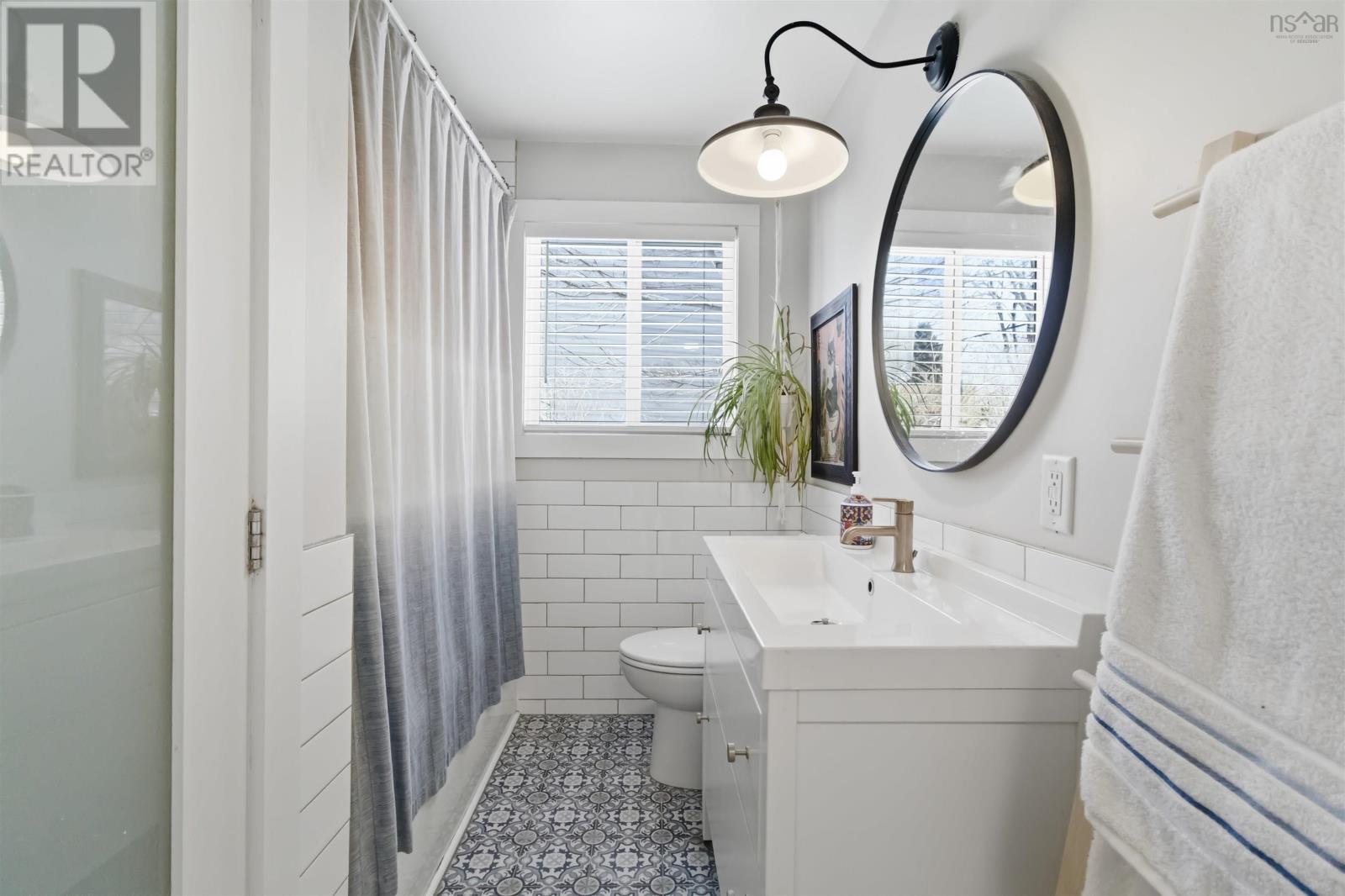 Property 22 of 41 of 51 Hazelholme Drive