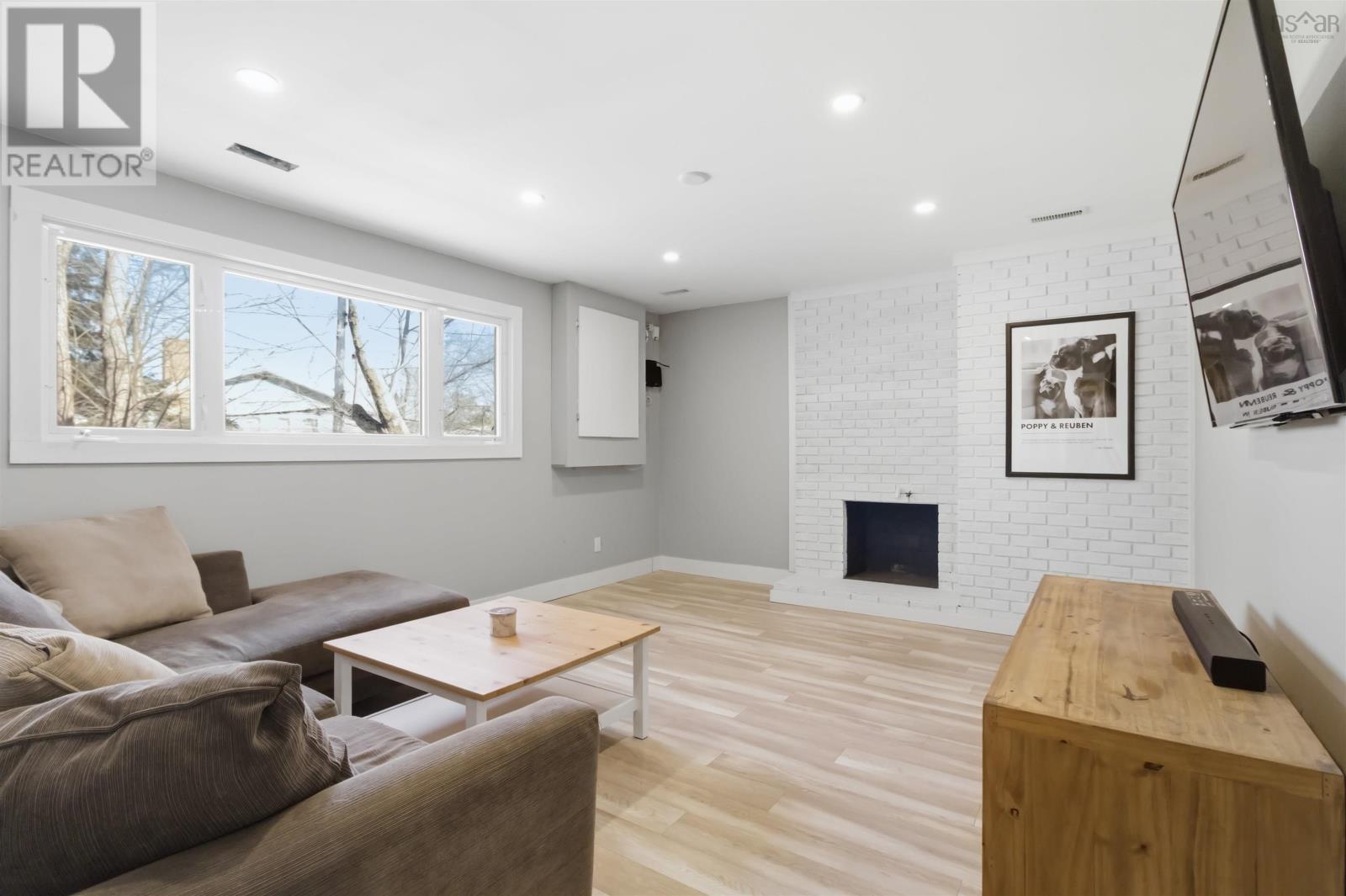 Property 28 of 41 of 51 Hazelholme Drive