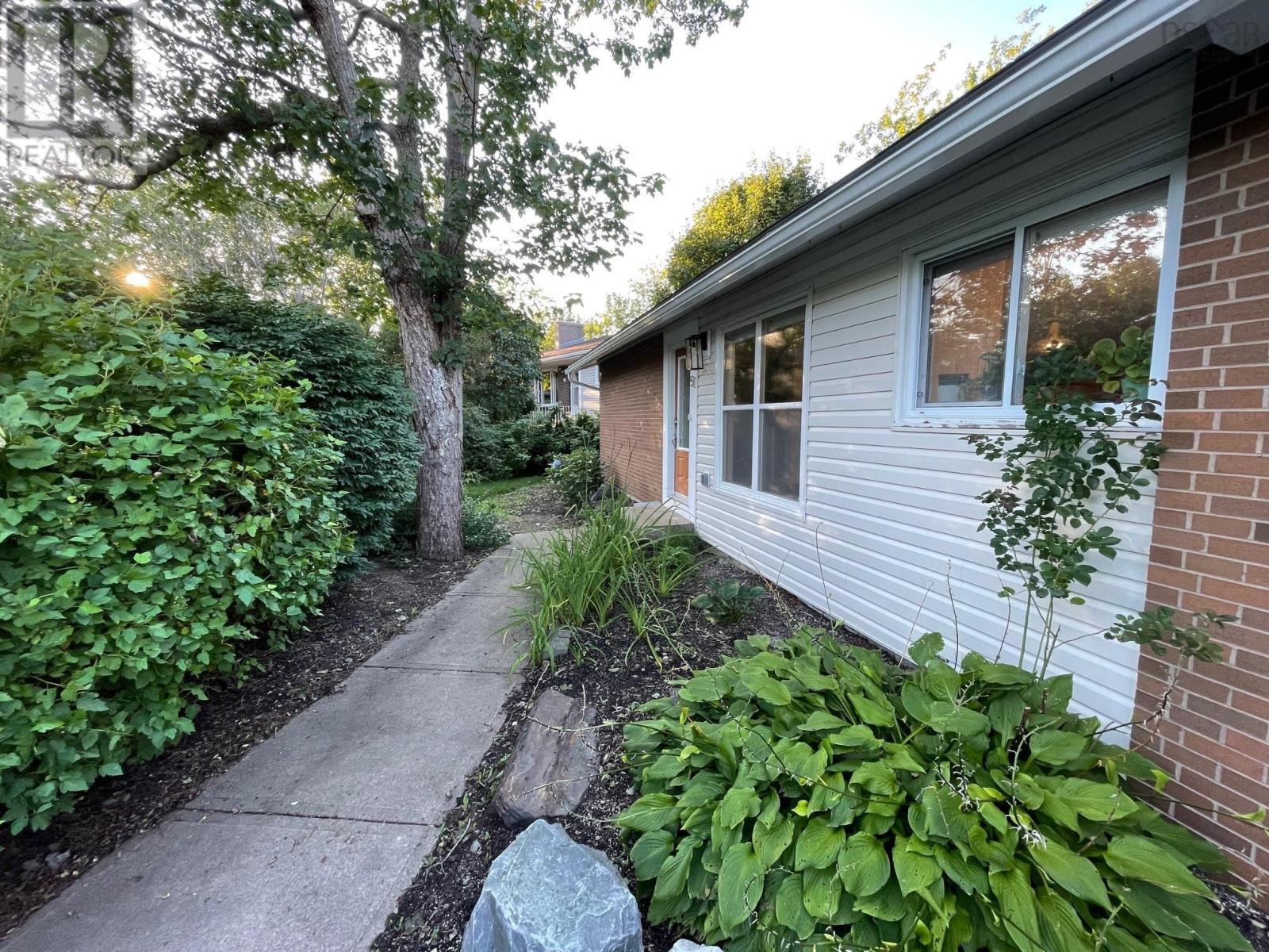 Property 40 of 41 of 51 Hazelholme Drive