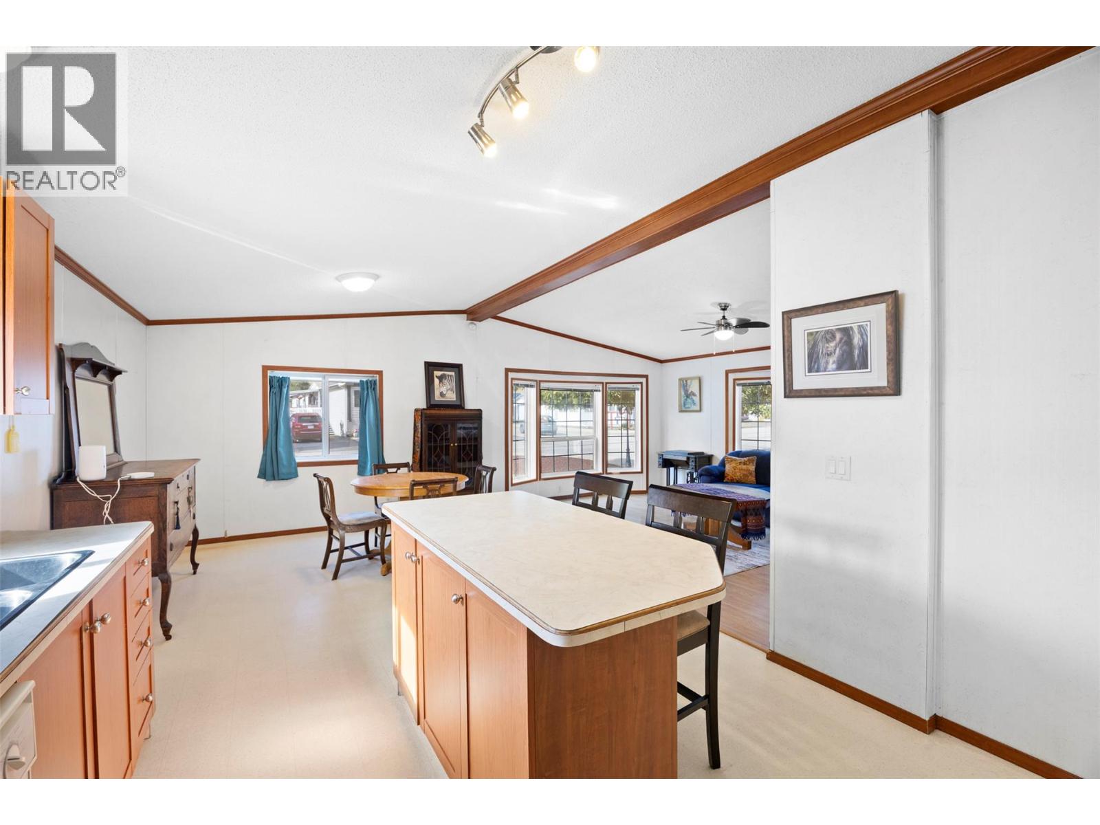 #1 7545 DALLAS DRIVE - 16