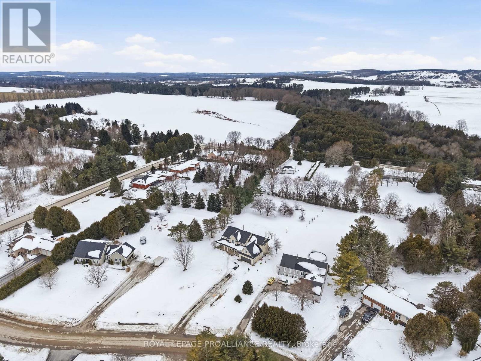 3937 LAROSE CRESCENT - 7