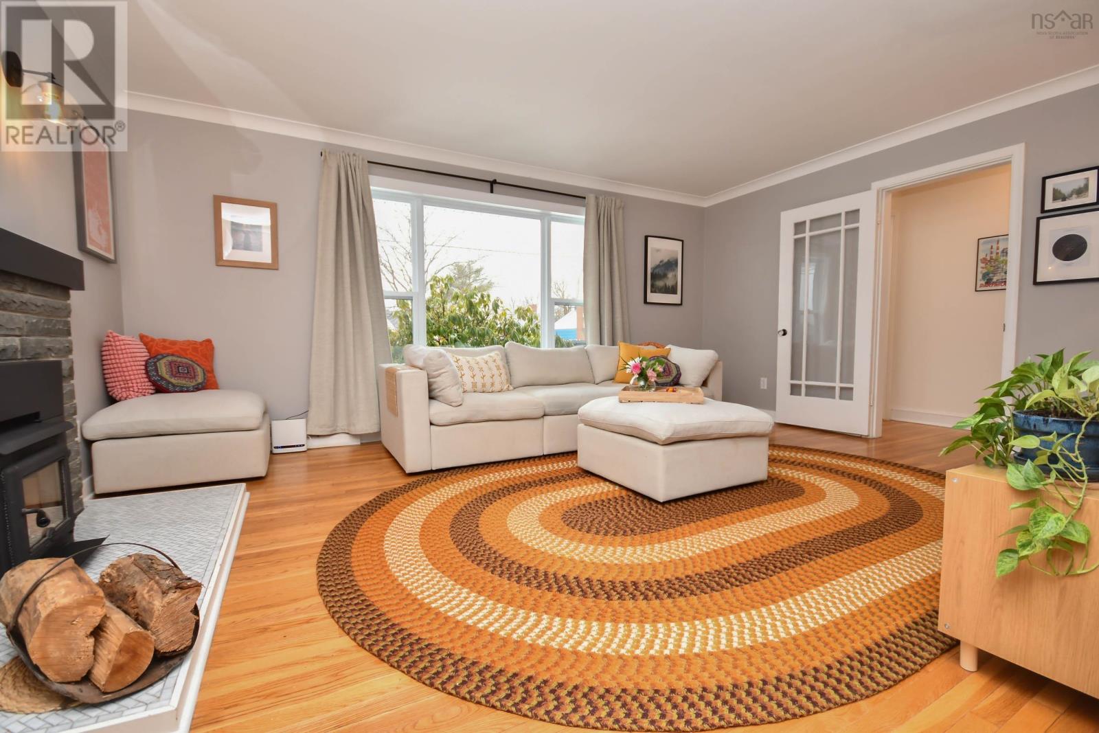 Property 3 of 21 of 18 Macrae Avenue