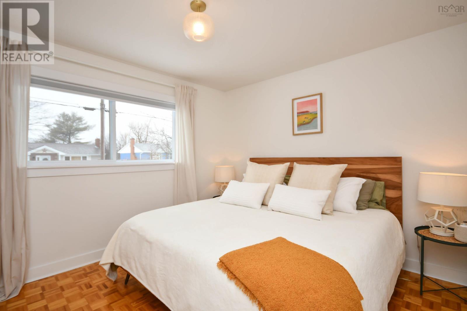 Property 9 of 21 of 18 Macrae Avenue