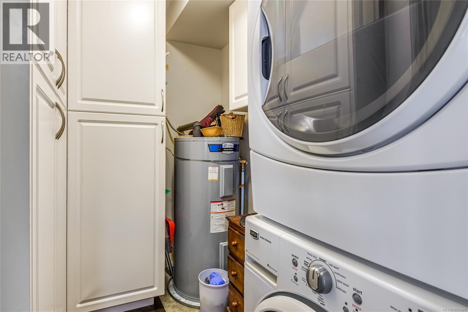 #318 350 ISLAND HWY S - 25