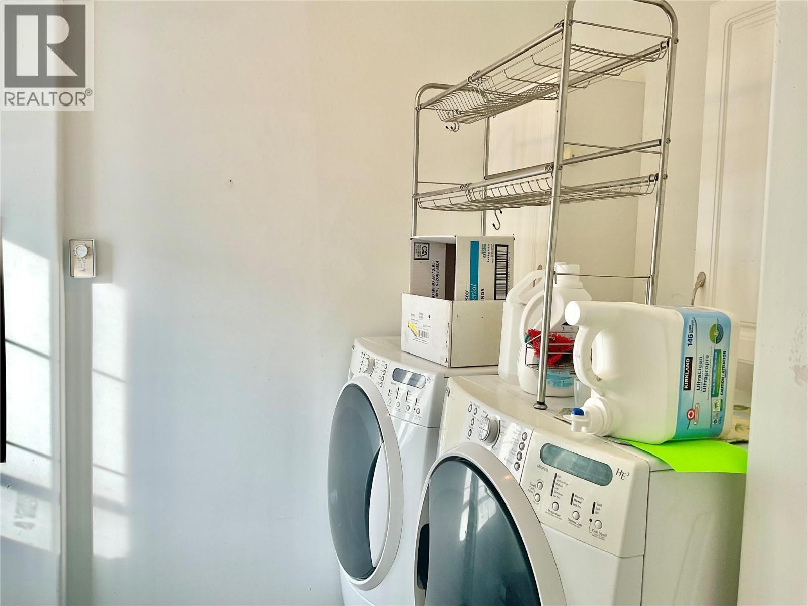 684 GOVERNMENT AVENUE N - 20