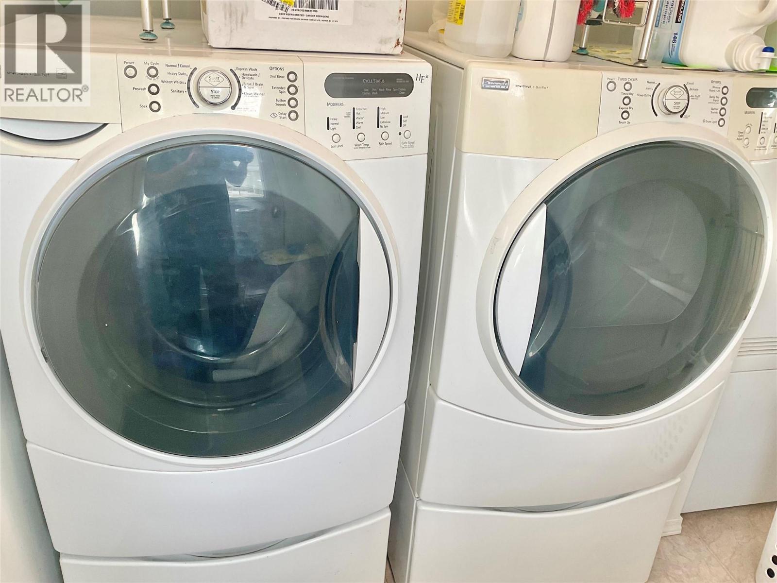 684 GOVERNMENT AVENUE N - 21