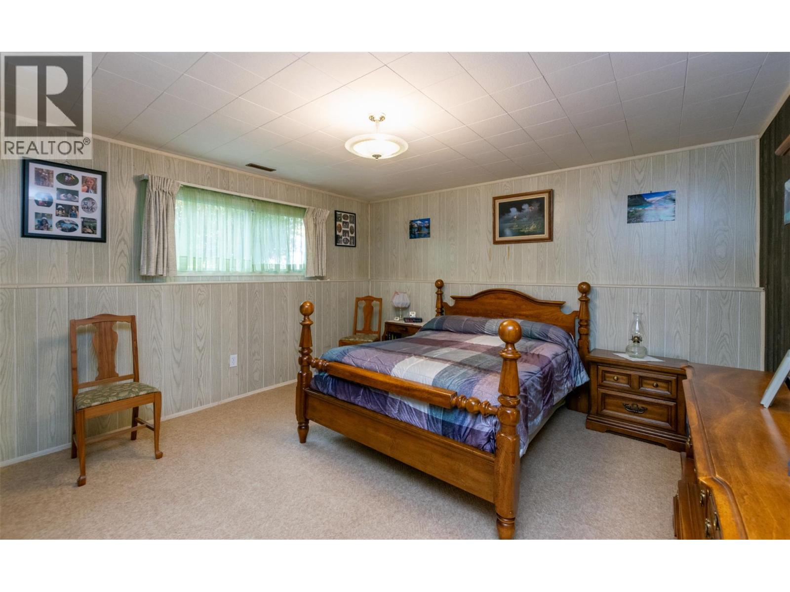  2380 8 Avenue Southeast, Salmon Arm