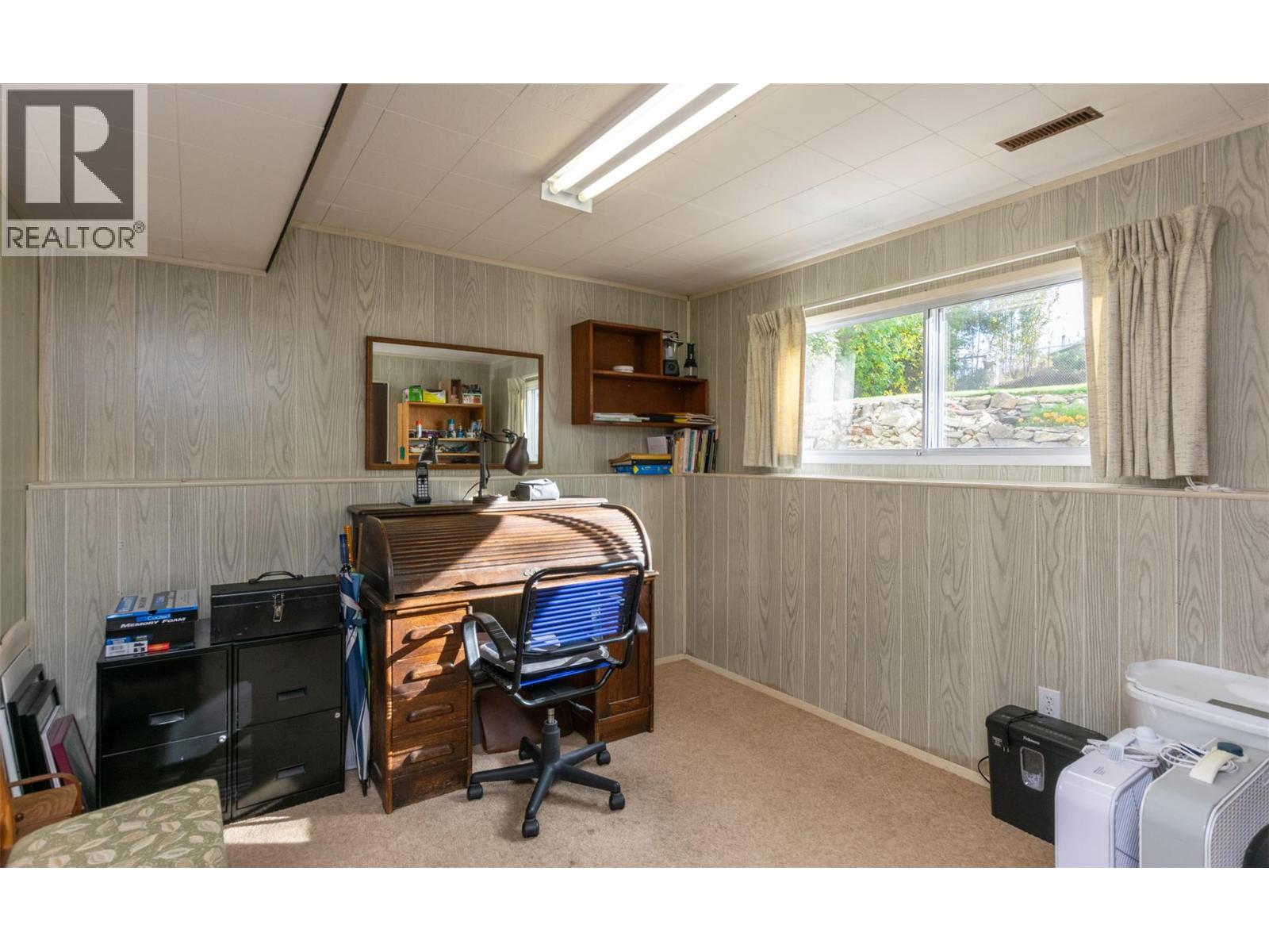  2380 8 Avenue Southeast, Salmon Arm