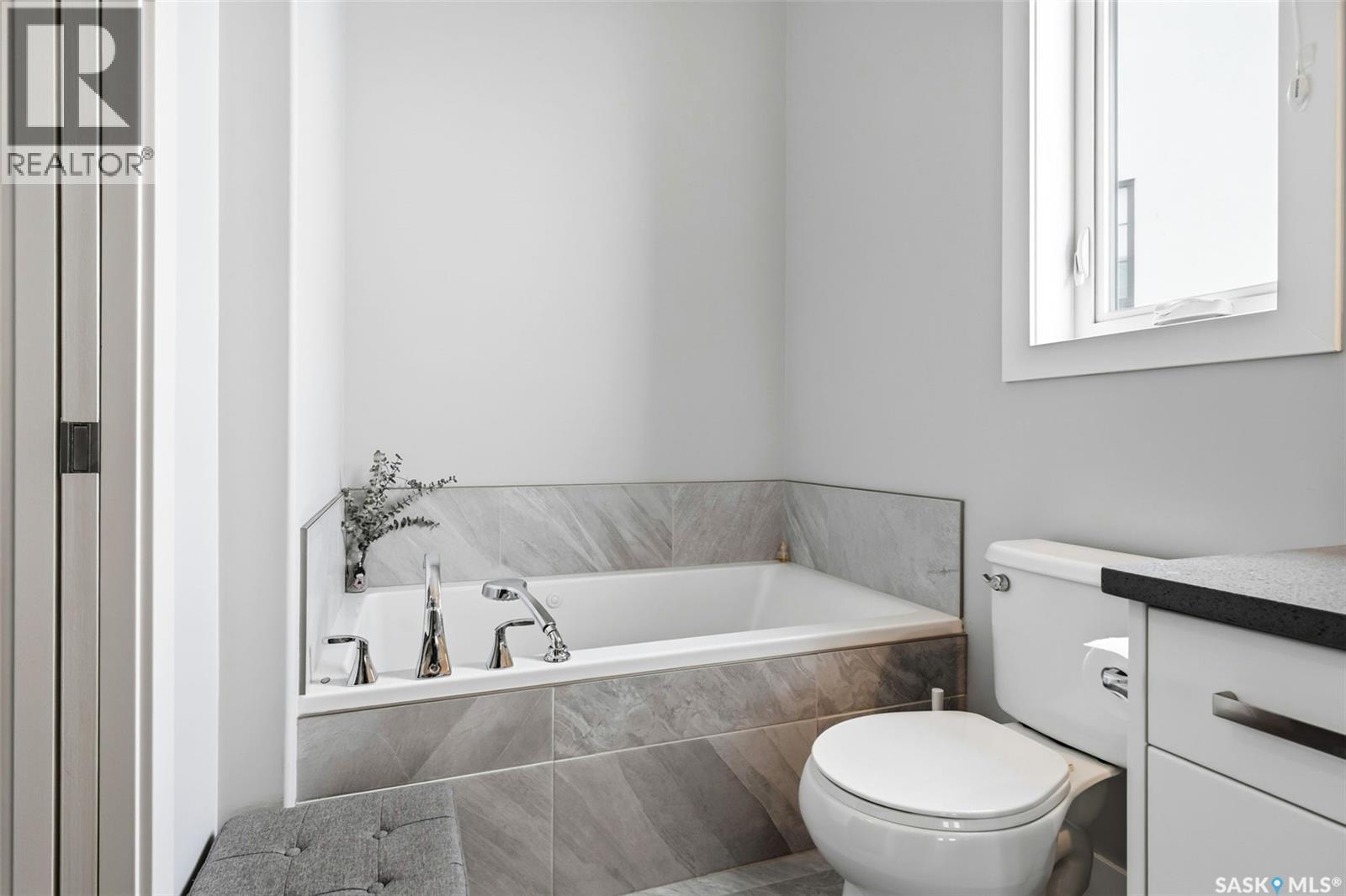 4822 Green View CRESCENT E - 25