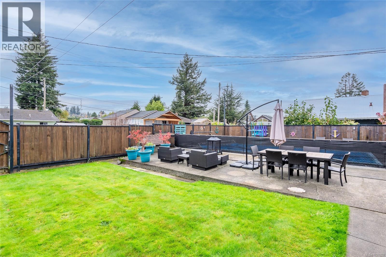 1631 20th Ave - 52