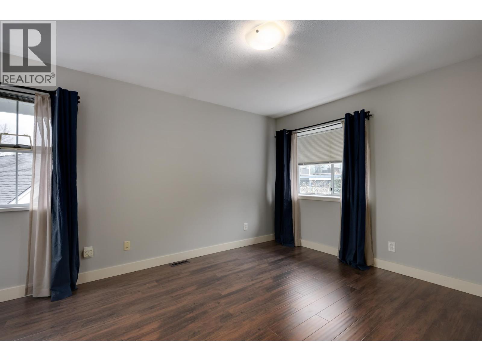 142 28 RICHMOND STREET, New Westminster