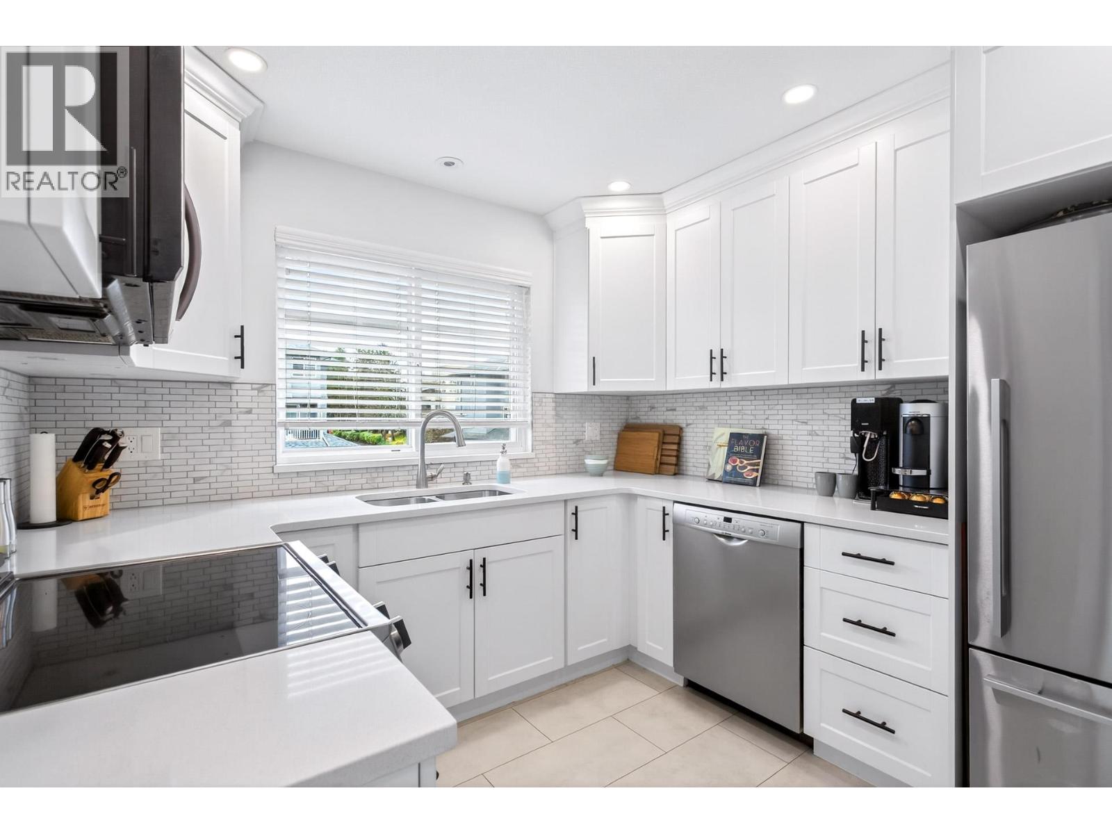 20 2458 PITT RIVER ROAD, Port Coquitlam