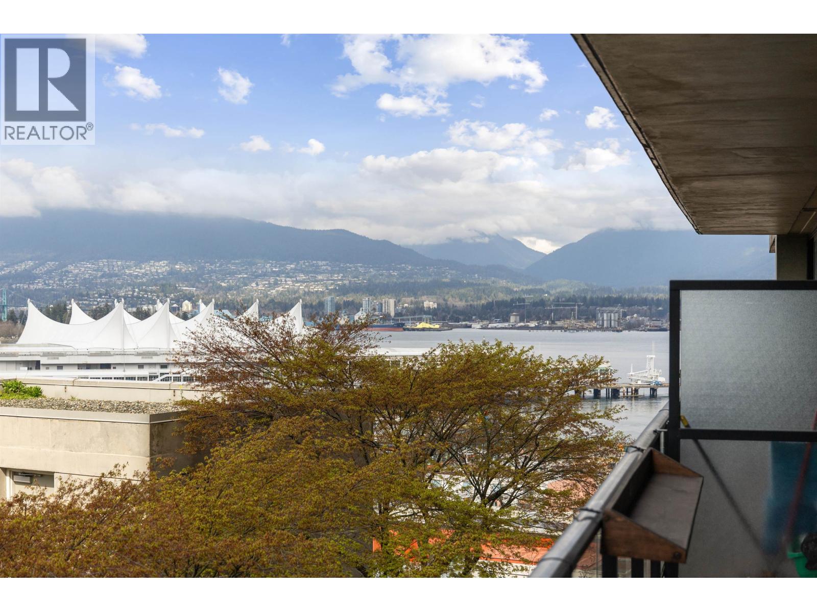 1407 108 W CORDOVA STREET