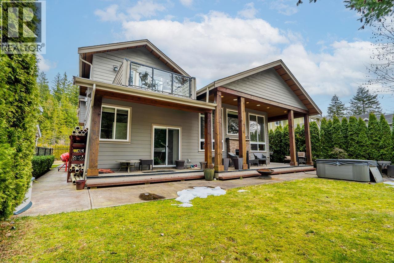 3 1355 DEPOT ROAD, Squamish