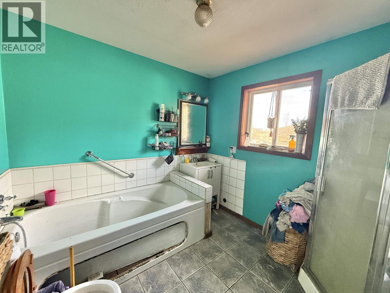 5951 CLOUSTON ROAD, Quesnel