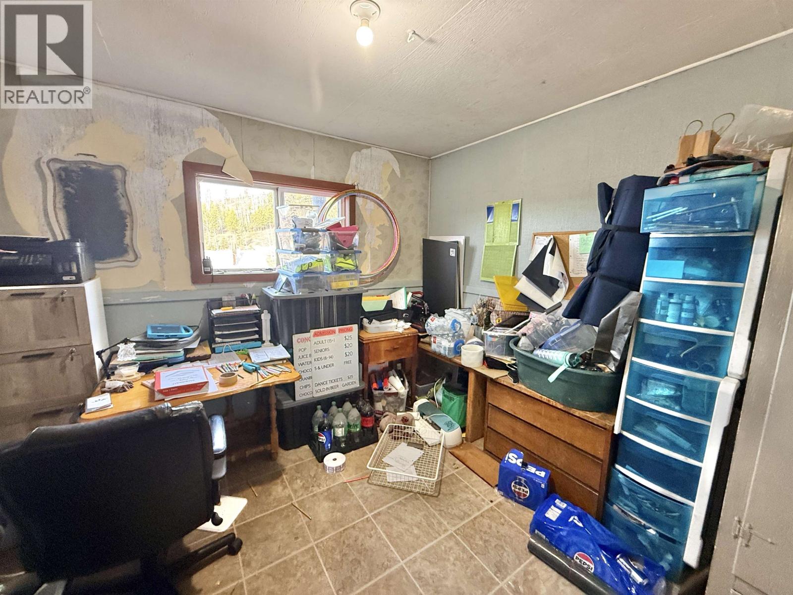 5951 CLOUSTON ROAD, Quesnel