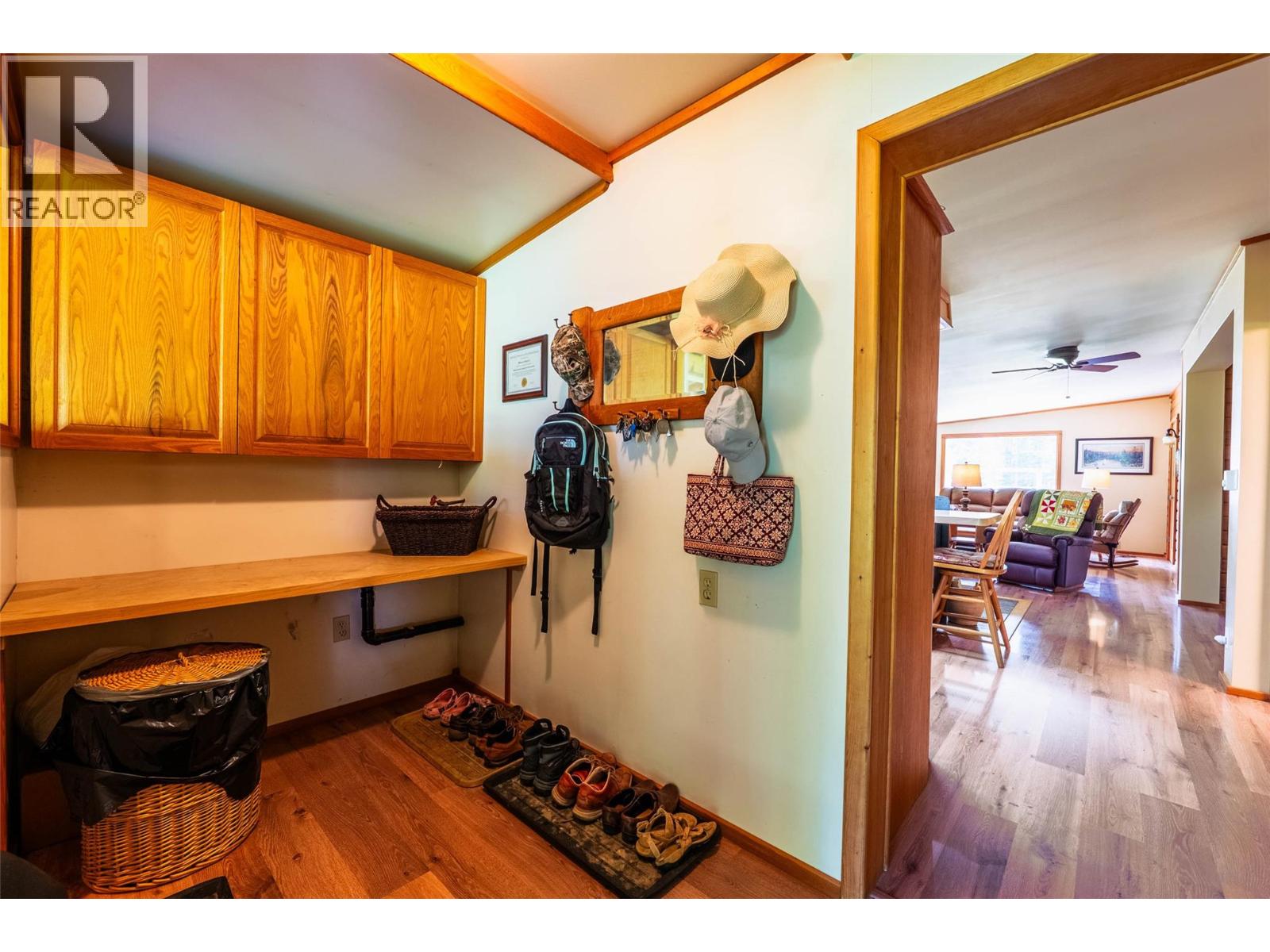 541 Bear Road, Salmo