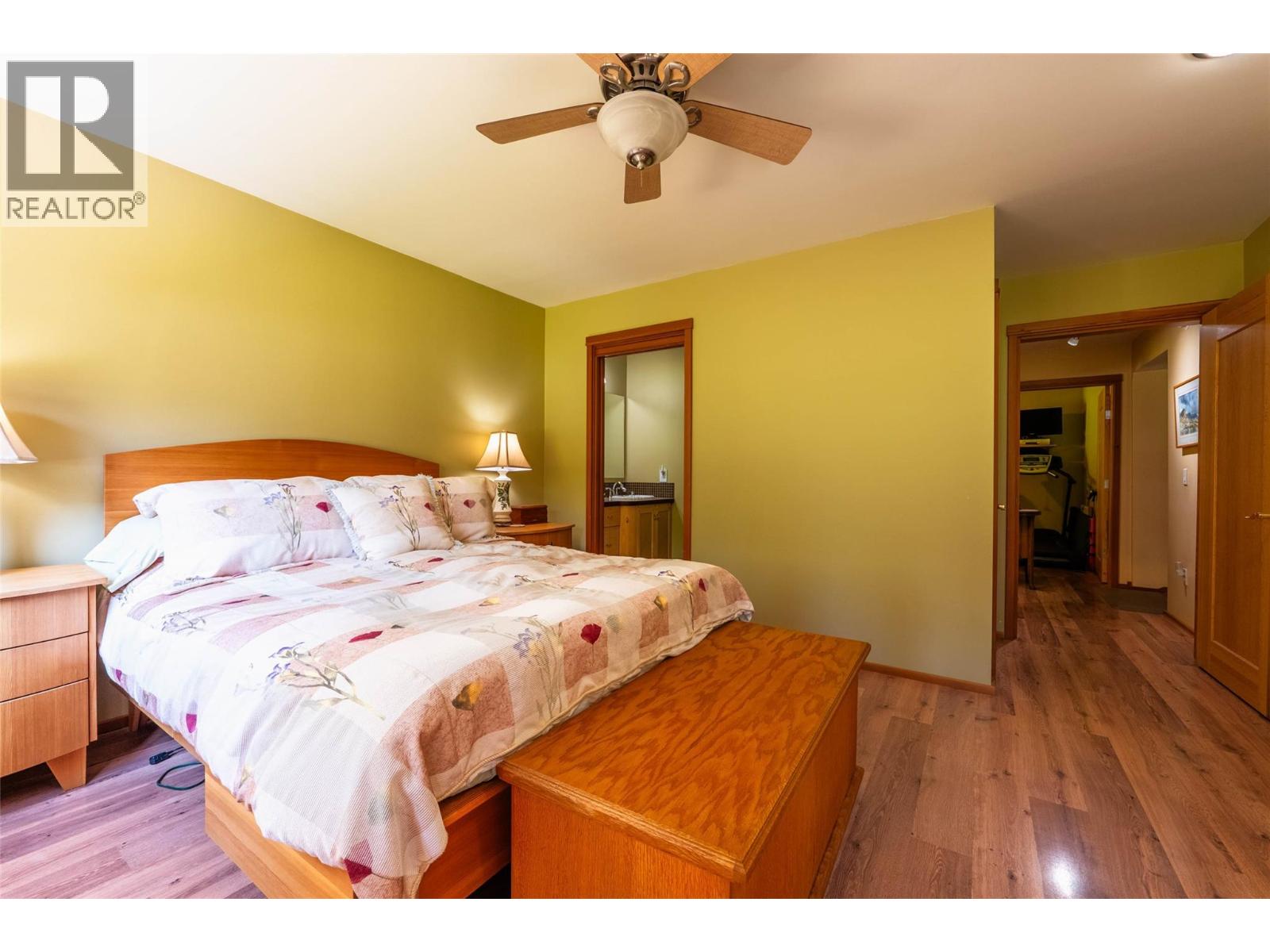 541 Bear Road, Salmo