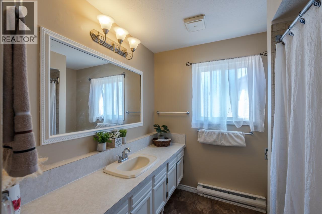 6764 LAKESIDE Drive - 17