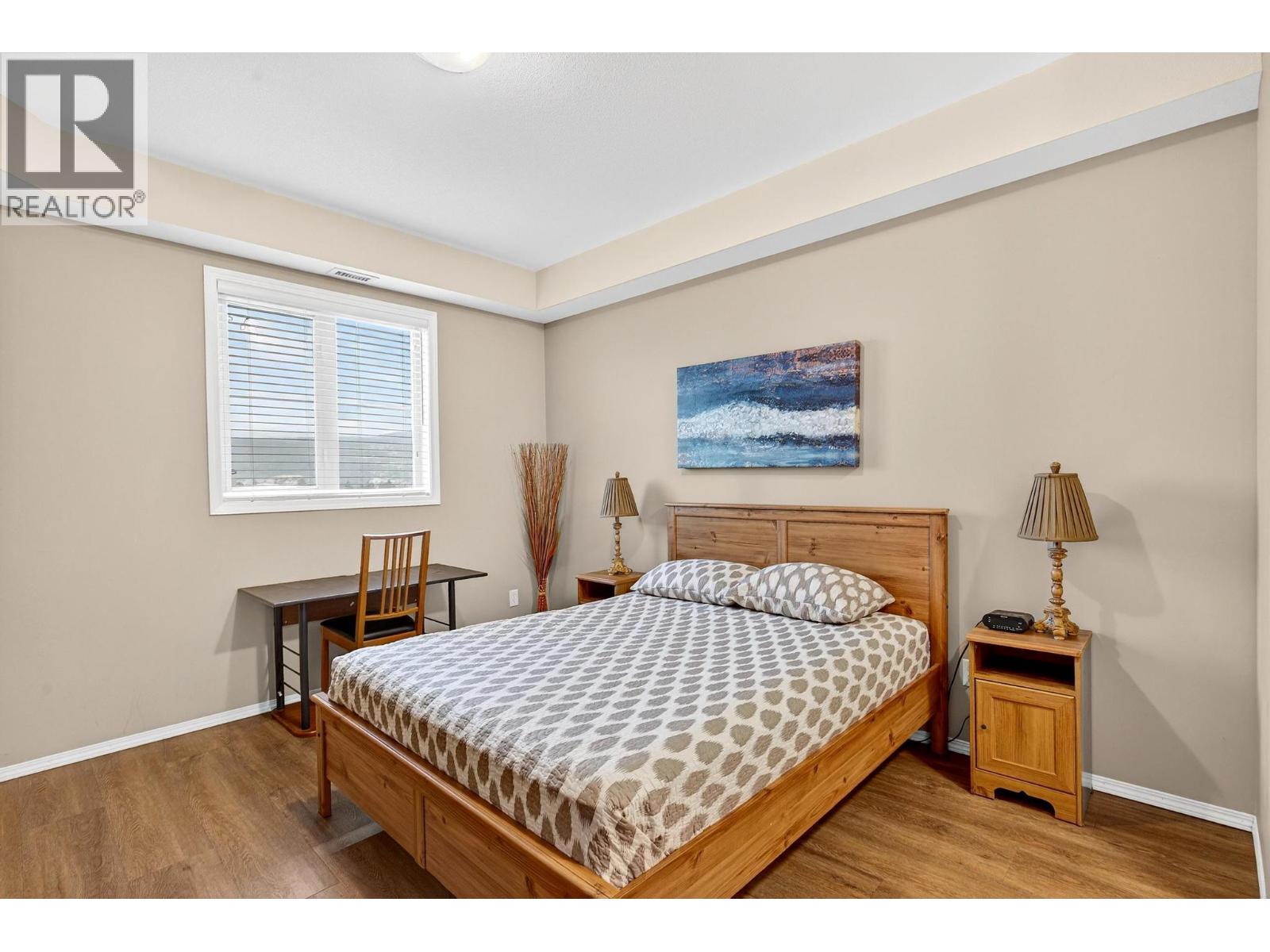 1402 1875 Country Club Drive, Kelowna