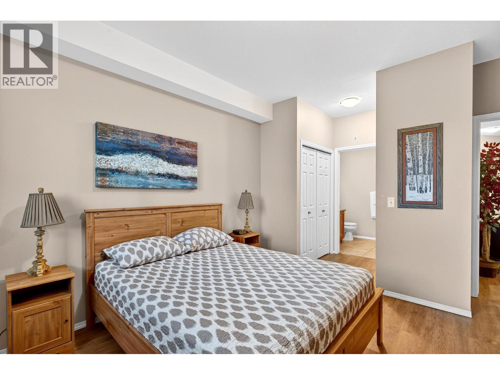 1402 1875 Country Club Drive, Kelowna