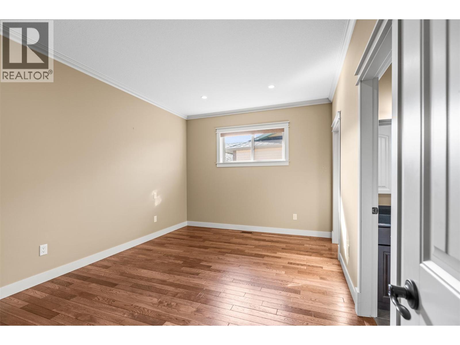 1000 Mt. Ida Drive Unit# 7, Vernon